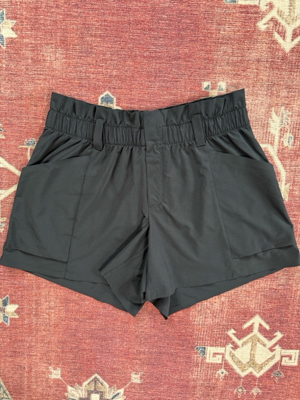 ATHLETA Paperbag Shorts Size 4 - Picture 9 of 9